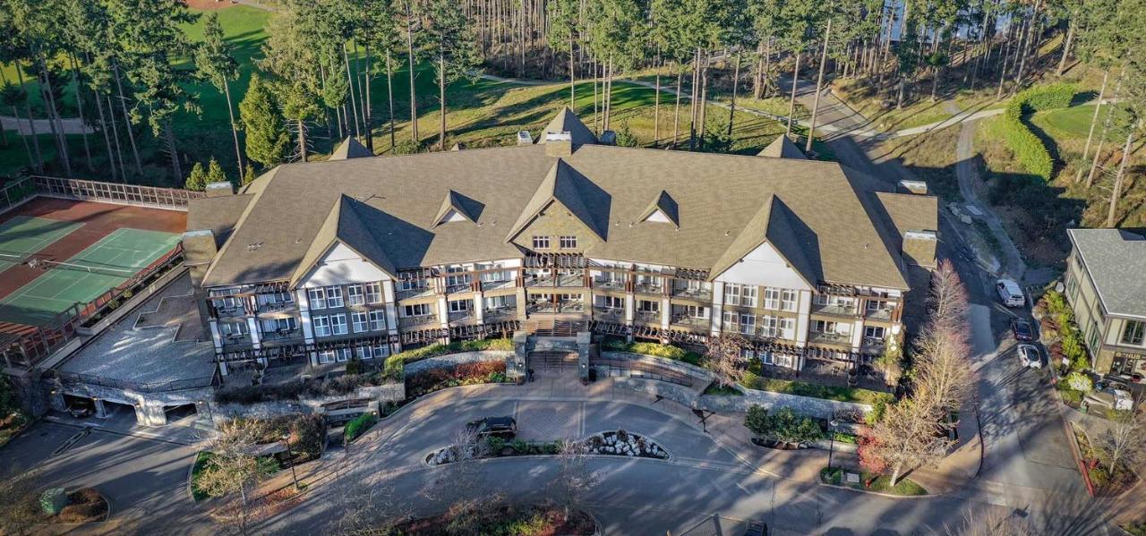 Fairways Hotel On The Mountain Лангфорд Экстерьер фото